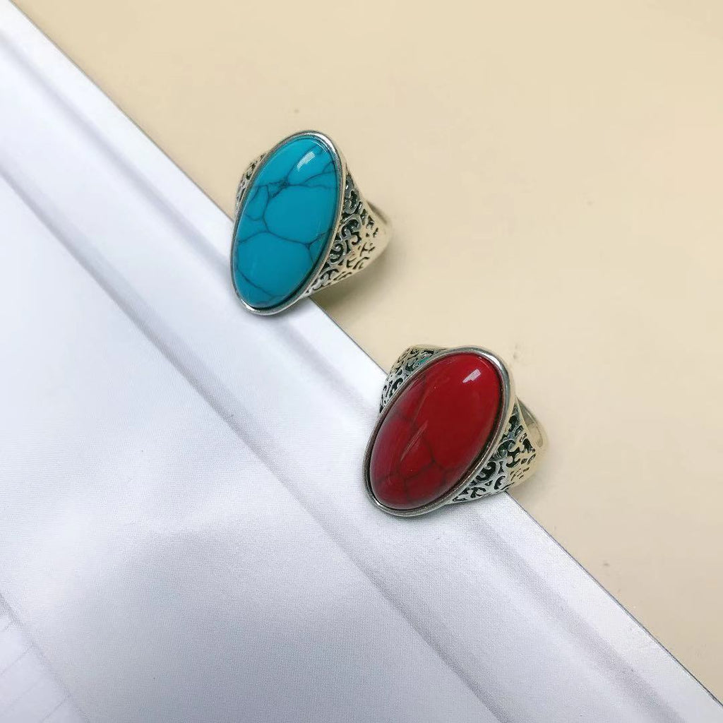 Ancient Silver Ring in European and American Style